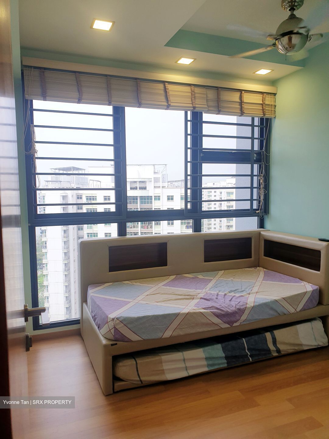 Prive (D19), Condominium #400655661